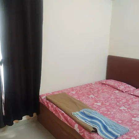 Hotel Metro Althan-2